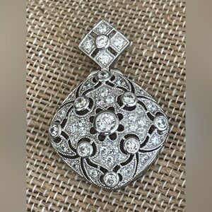 Esposito Silver Pendant with Crystals